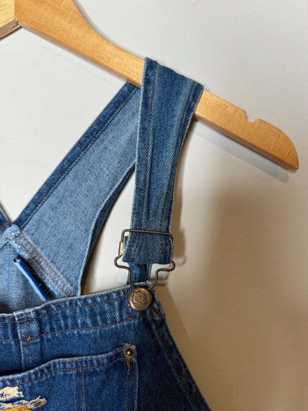 Disney Winnie the Pooh Dark Wash Denim Bib Overalls Vintage Womens M Embroidered - Picture 4 of 10